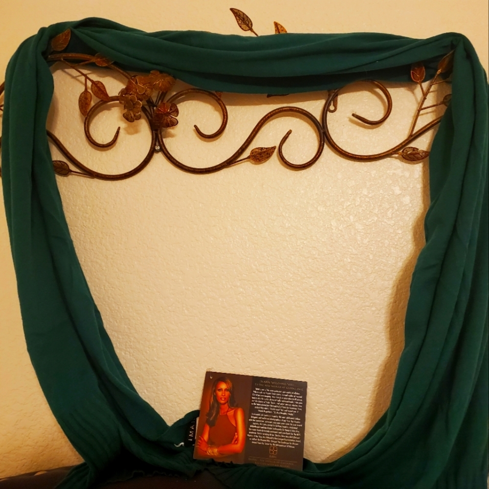 Iman chic scarf